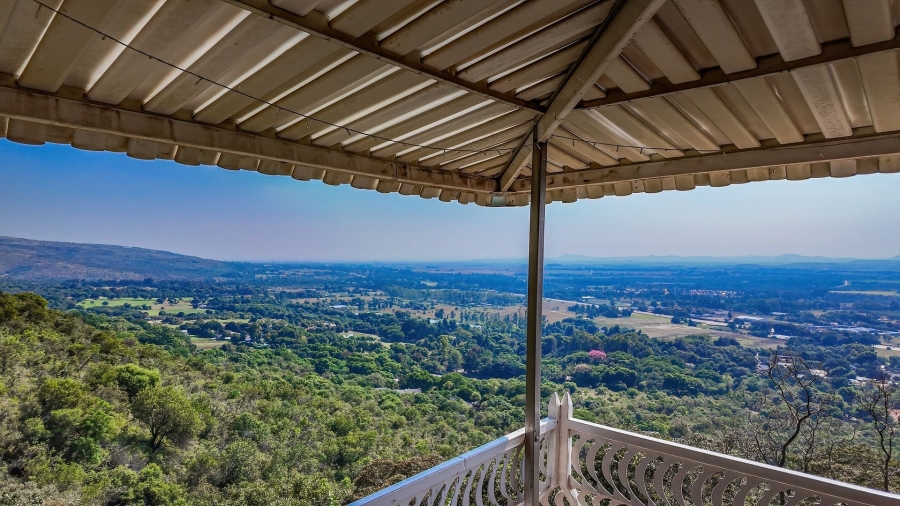 7 Bedroom Property for Sale in Waterkloof A H North West